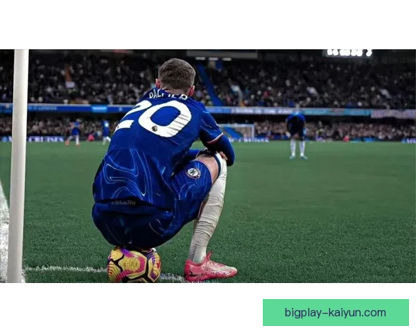 帕尔默盘带风格持续提升，展现出越来越强的比赛竞争力