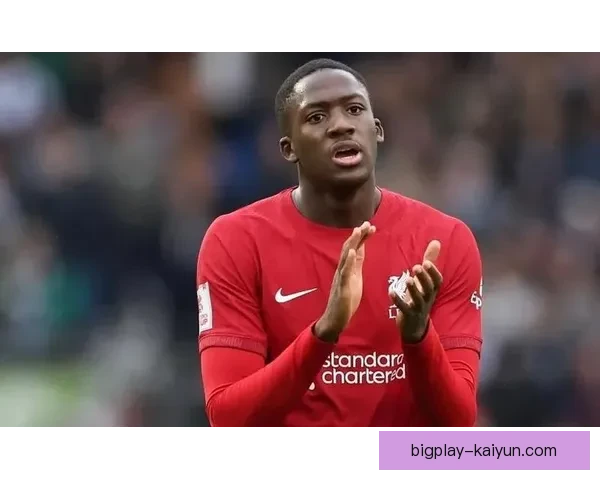 伊布拉希马·科纳特在英超赛场展现出色防守技能，值得关注