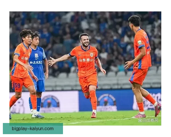 赛季最佳阵容评选进入高潮，各大球星表现令人期待